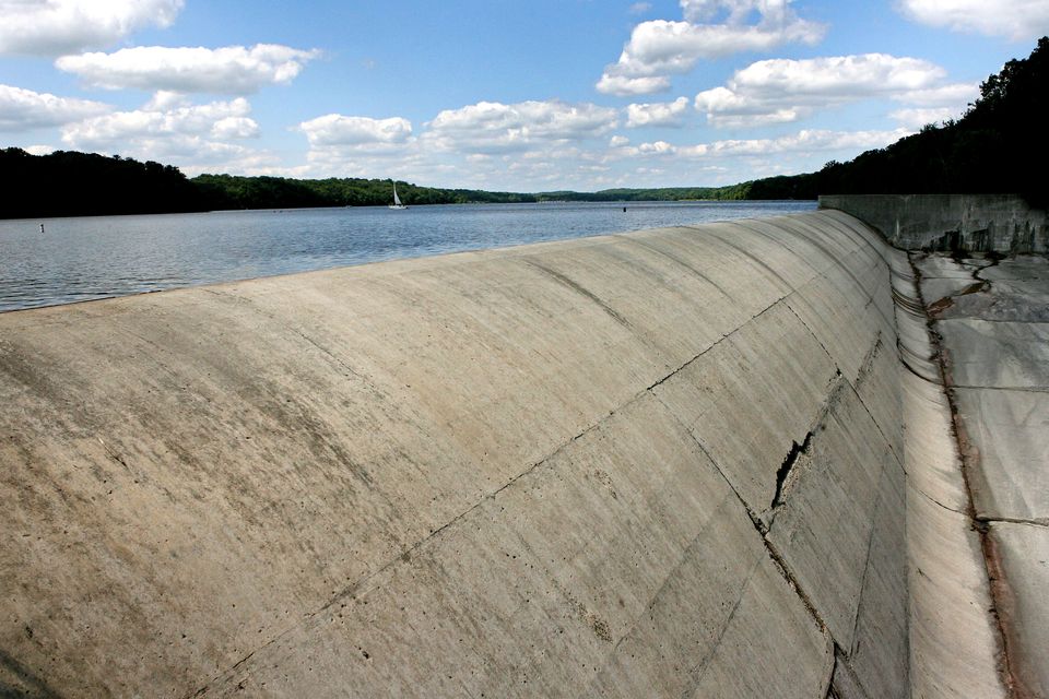 dam reservoir power