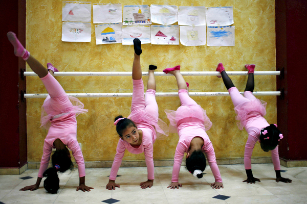 ballet Gaza girls